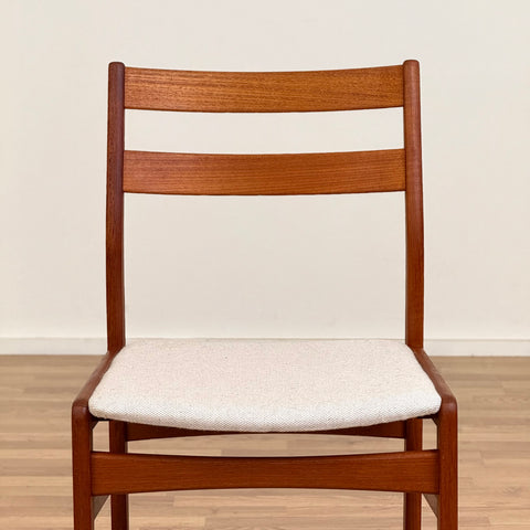 Set of 4 dining chairs in solid teak, 1950s-60s, Sweden - Beyo Vintage
