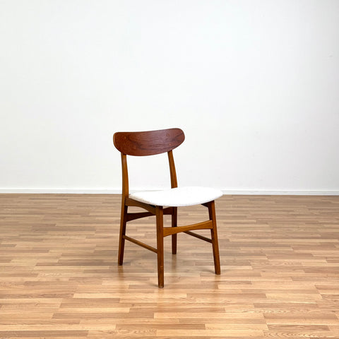 Set of 4 dining chairs in teak and beech, 1960s, Denmark - Beyo Vintage