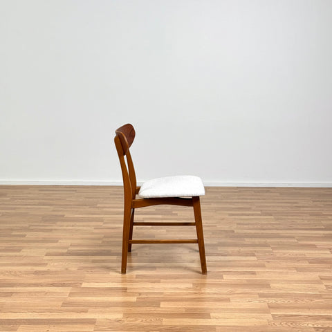 Set of 4 dining chairs in teak and beech, 1960s, Denmark - Beyo Vintage