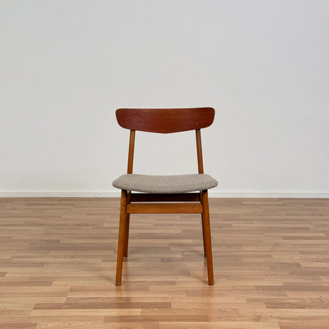 PRICE Set of 4 dining chairs in teak & beech by Findahl, 1950s-60s, Denmark - Beyo Vintage
