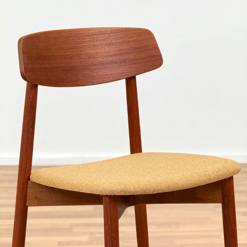 Set of 4 dining chairs in teak by Harry Østergaard, 1950s-60s, Denmark - Beyo Vintage