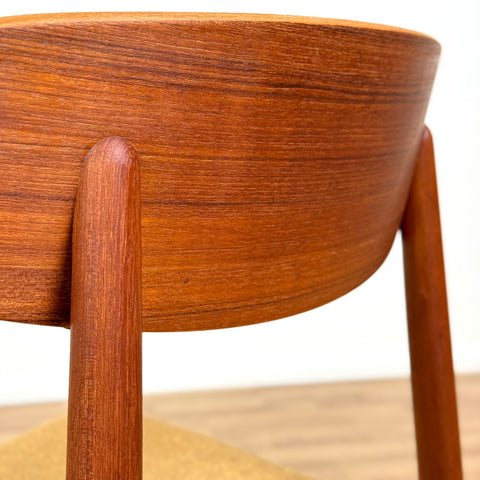 Set of 4 dining chairs in teak by Harry Østergaard, 1950s-60s, Denmark - Beyo Vintage