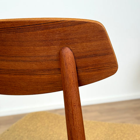 Set of 4 dining chairs in teak by Harry Østergaard, 1950s-60s, Denmark - Beyo Vintage