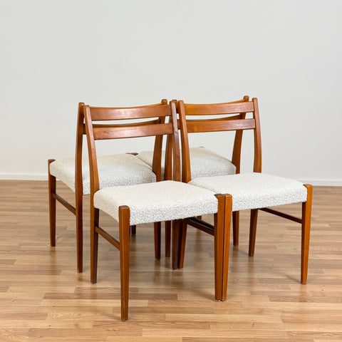 Set of 4 dining chairs with bouclé - Beyo Vintage