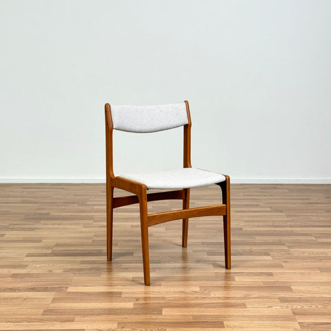 Set of 4 oak dining chairs by Erik Buch, 1950s-60s, Denmark - Beyo Vintage