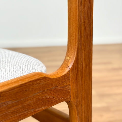 Set of 4 oak dining chairs by Erik Buch, 1950s-60s, Denmark - Beyo Vintage