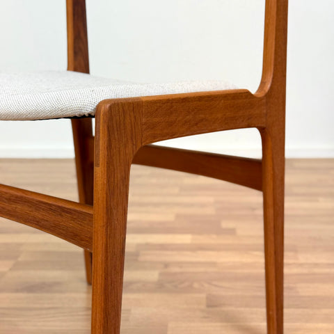 Set of 4 oak dining chairs by Erik Buch, 1950s-60s, Denmark - Beyo Vintage