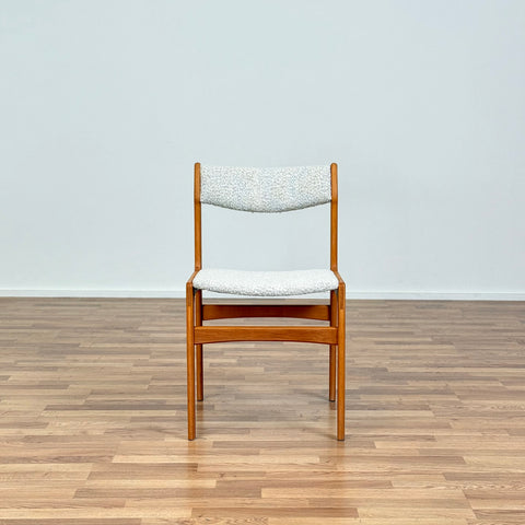 Set of 6 dining chairs in oak by Erik Buch, 1950s-60s, Denmark - Beyo Vintage