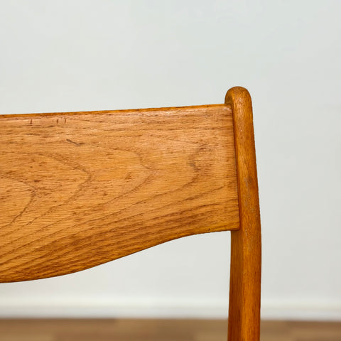 Set of 6 dining chairs in solid oak, 1950s-60s, Denmark