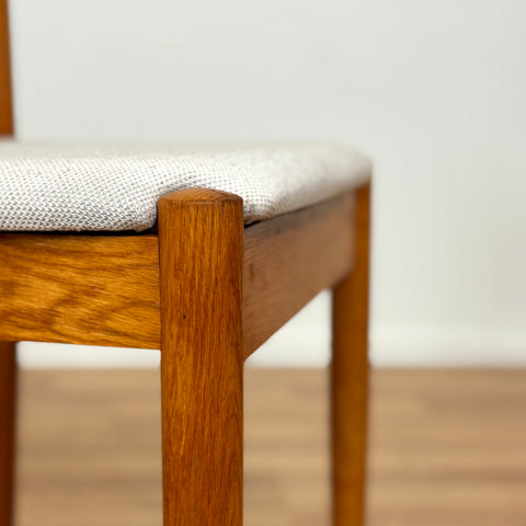 Set of 6 dining chairs in solid oak, 1950s-60s, Denmark