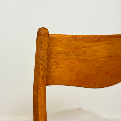 Set of 6 dining chairs in solid oak, 1950s-60s, Denmark