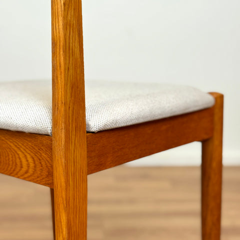Set of 6 dining chairs in solid oak, 1950s-60s, Denmark