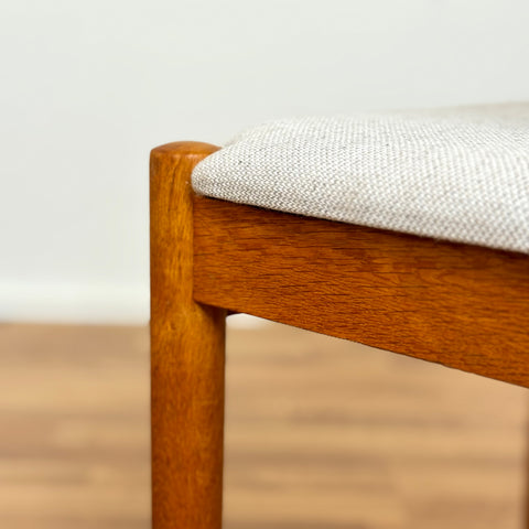Set of 6 dining chairs in solid oak, 1950s-60s, Denmark