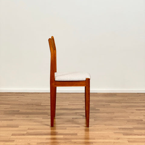 Set of 6 dining chairs in solid oak, 1950s-60s, Denmark