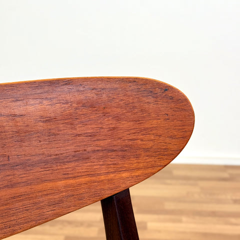 Set of 6 dining chairs in solid walnut & teak, 1950s-60s, Denmark - Beyo Vintage