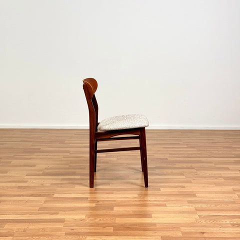 Set of 6 dining chairs in solid walnut & teak, 1950s-60s, Denmark - Beyo Vintage