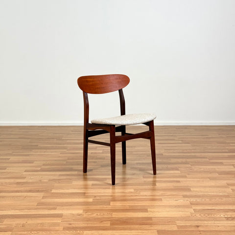 Set of 6 dining chairs in solid walnut & teak, 1950s-60s, Denmark - Beyo Vintage