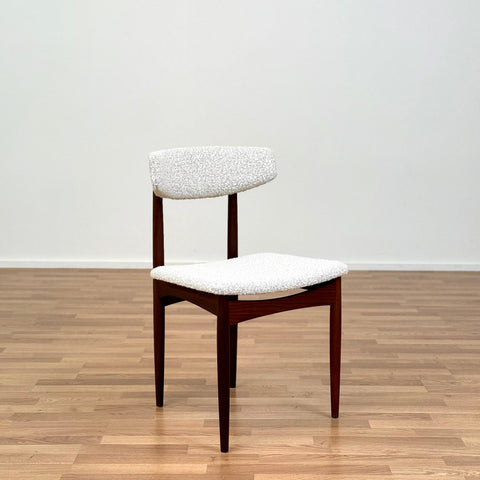 sold PRICE Set of 6 dining chairs in teak, 1950s-60s, Denmark - Beyo Vintage