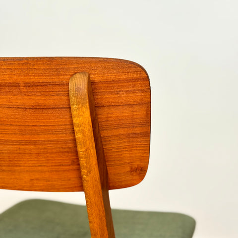 Set of 6 dining chairs in teak and beech, 1950s-60s, Denmark