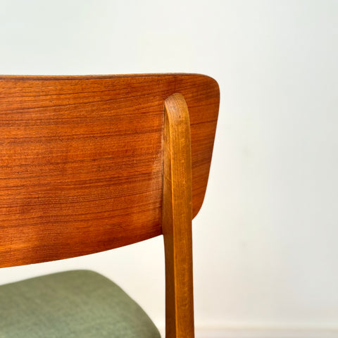 Set of 6 dining chairs in teak and beech, 1950s-60s, Denmark