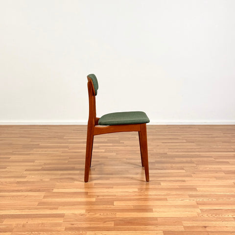 Set of 6 dining chairs in teak, by B. Rasmussen for Thorso Mobelfabrik, 1950s-60s, Denmark - Beyo Vintage