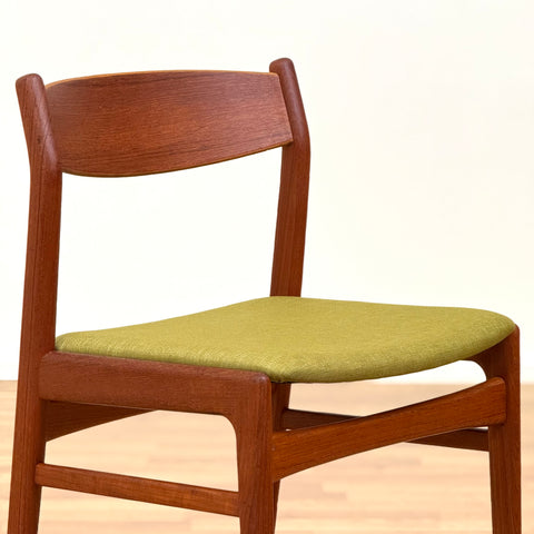 Set of 6 dining chairs in teak by Erik Kirkegaard, 1950s-60s, Denmark - Beyo Vintage