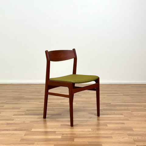 Set of 6 dining chairs in teak by Erik Kirkegaard, 1950s-60s, Denmark - Beyo Vintage