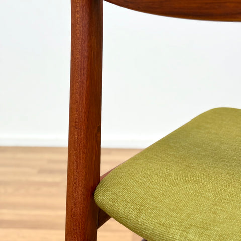 Set of 6 dining chairs in teak by Erik Kirkegaard, 1950s-60s, Denmark - Beyo Vintage