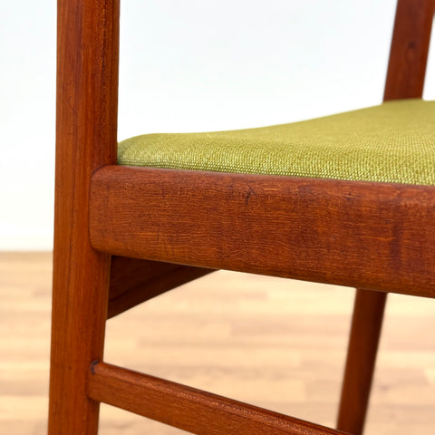 Set of 6 dining chairs in teak by Erik Kirkegaard, 1950s-60s, Denmark - Beyo Vintage