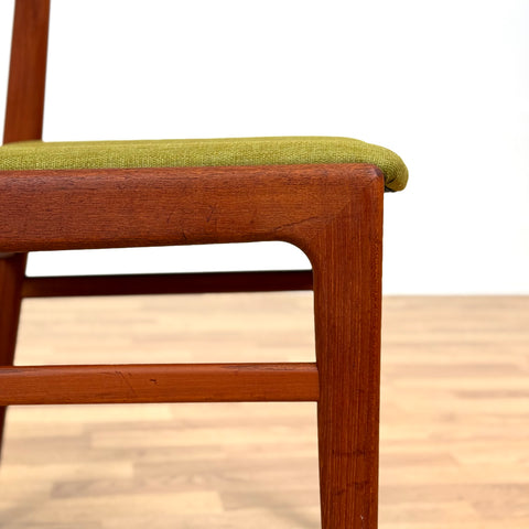 Set of 6 dining chairs in teak by Erik Kirkegaard, 1950s-60s, Denmark - Beyo Vintage