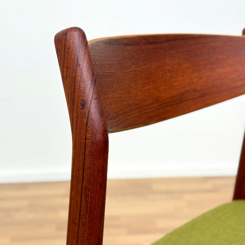 Set of 6 dining chairs in teak by Erik Kirkegaard, 1950s-60s, Denmark - Beyo Vintage