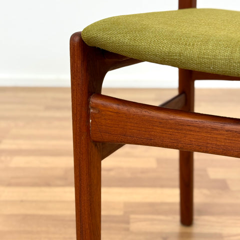 Set of 6 dining chairs in teak by Erik Kirkegaard, 1950s-60s, Denmark - Beyo Vintage