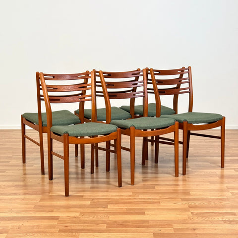 Set of 6 dining chairs in teak, 'model 219', by Farstrup, 1960s, Denmark - Beyo Vintage