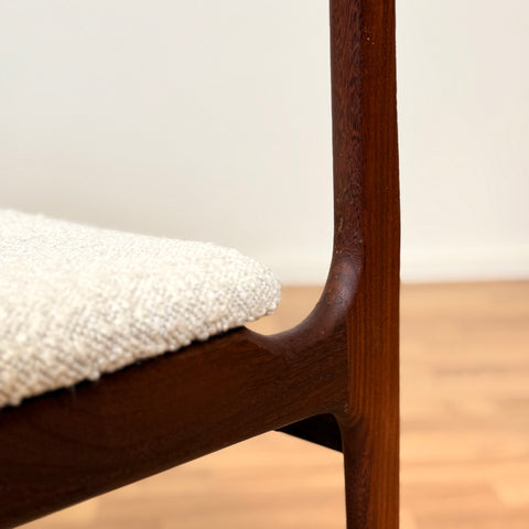 Set of 6 dining chairs in walnut, 1950s-60s, Denmark - Beyo Vintage