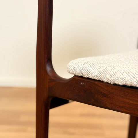 Set of 6 dining chairs in walnut, 1950s-60s, Denmark - Beyo Vintage