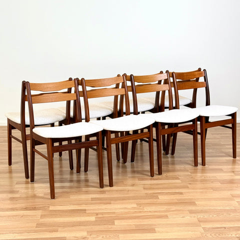 Set of 8 chairs in teak & walnut, 1950s-60s, Denmark - Beyo Vintage