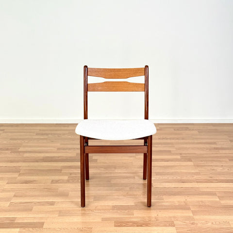 Set of 8 chairs in teak & walnut, 1950s-60s, Denmark - Beyo Vintage