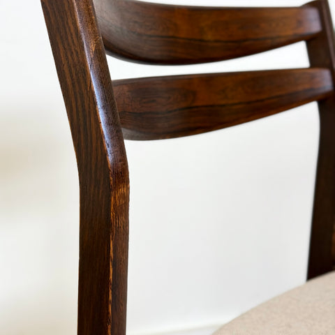 Set of 8 dining chairs, in oak & rosewood, 1970s, Denmark - Beyo Vintage