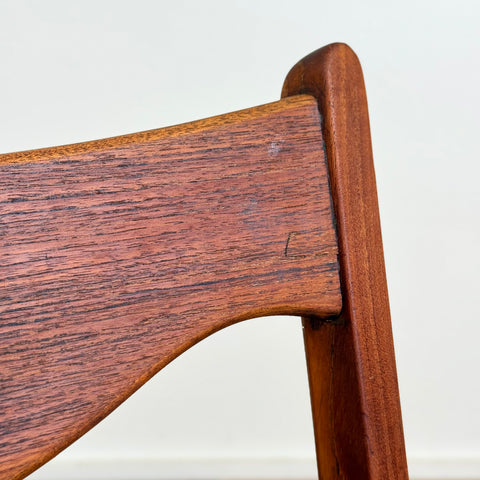 Set of 8 dining chairs in solid teak by Arne Wahl Iversen, 1950s-60s, Denmark - Beyo Vintage