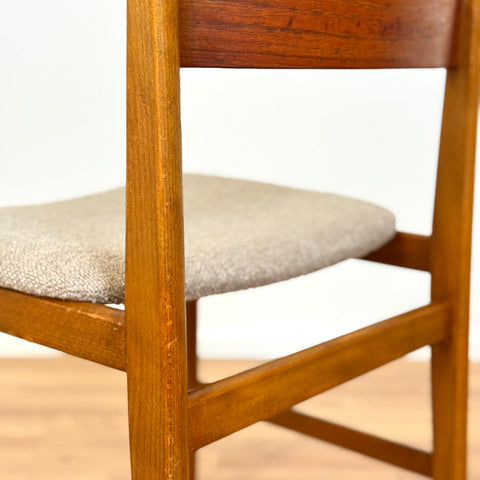 Set of 8 dining chairs in teak and beech, 1950s-60s, Denmark