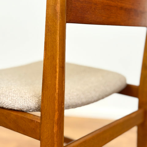Set of 8 dining chairs in teak and beech, 1950s-60s, Denmark