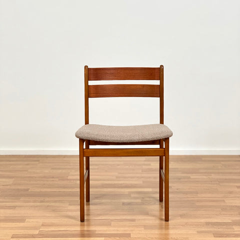 Set of 8 dining chairs in teak and beech, 1950s-60s, Denmark