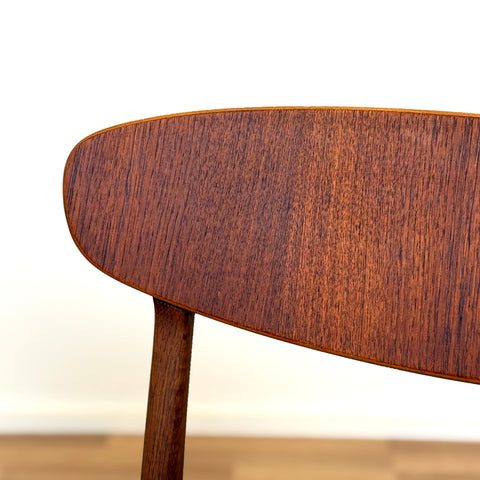 Set of 8 dining chairs in teak by Skive Møbelfabrik, 1950s-60s, Denmark - Beyo Vintage