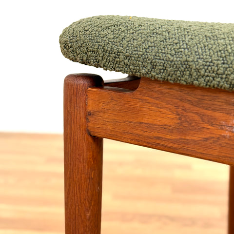 Set of 8 dining chairs in teak by Skive Møbelfabrik, 1950s-60s, Denmark - Beyo Vintage