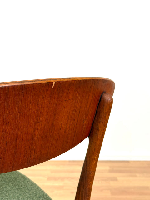 Set of 8 dining chairs in teak by Skive Møbelfabrik, 1950s-60s, Denmark - Beyo Vintage
