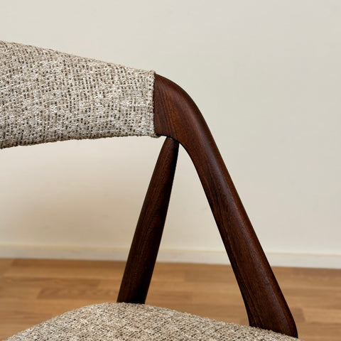 Set of 8 dining chairs in walnut by Kai Kristiansen, 1950s-60s, Denmark - Beyo Vintage