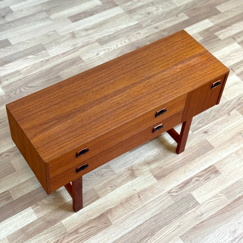 Side table / Hall bench in teak, 1950s-60s, Sweden - Beyo Vintage