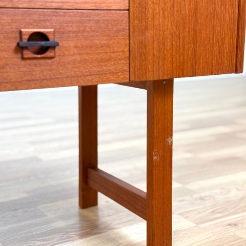 Side table / Hall bench in teak, 1950s-60s, Sweden - Beyo Vintage