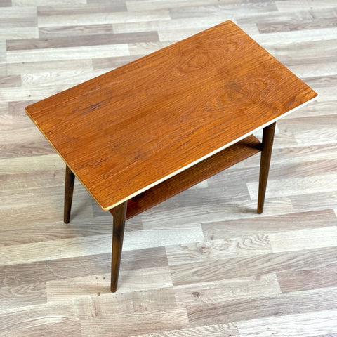 Side table in teak and walnut, 1950s-60s, Denmark - Beyo Vintage