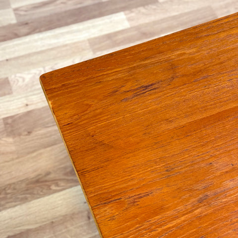 Side table in teak and walnut, 1950s-60s, Denmark - Beyo Vintage